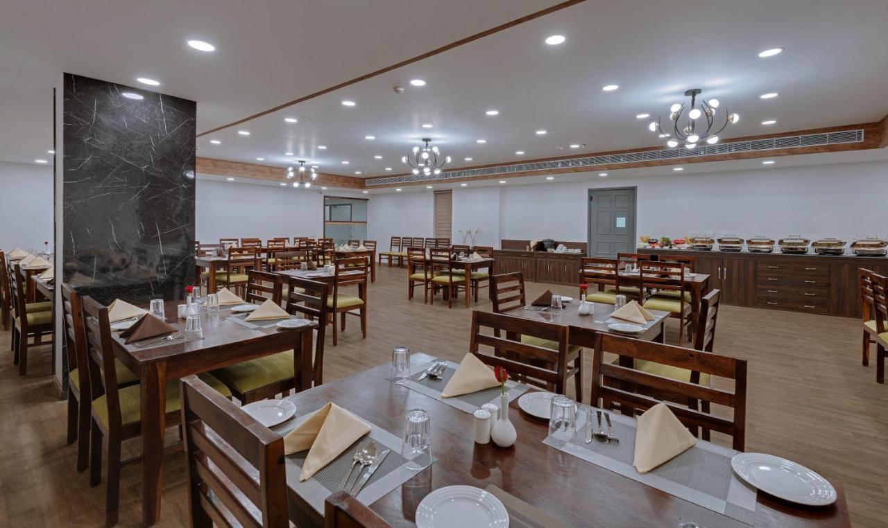 Click Hotel Jaipur, Raja Park エクステリア 写真